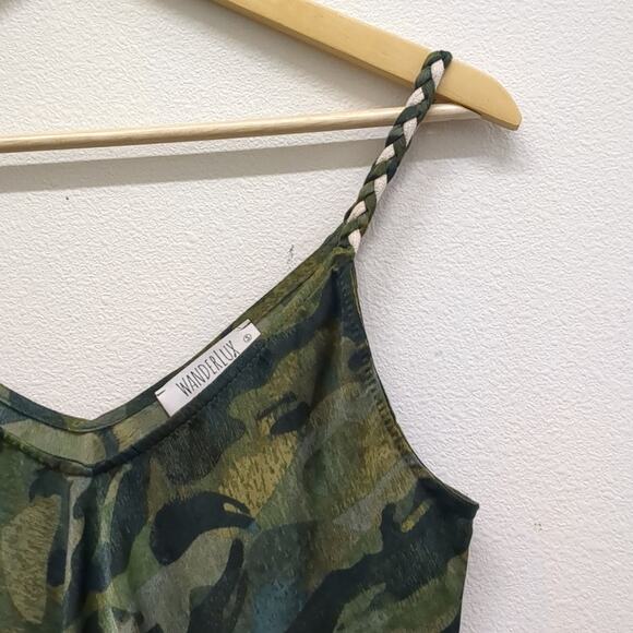 Wanderlux Camo Print Women's Tank Top size Small - Picture 4 of 6